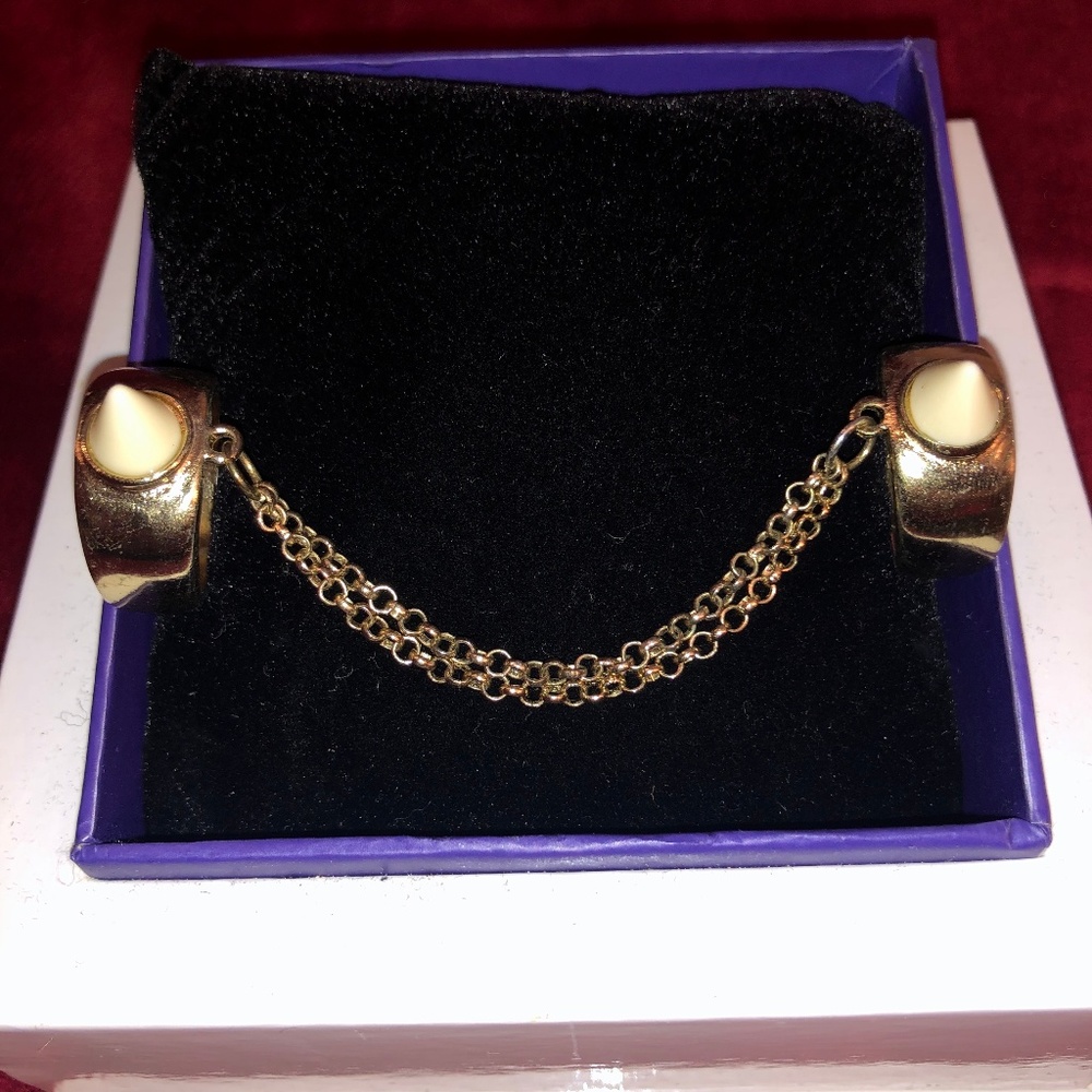 Connecting Spiked Rings - Picture 2 of 2